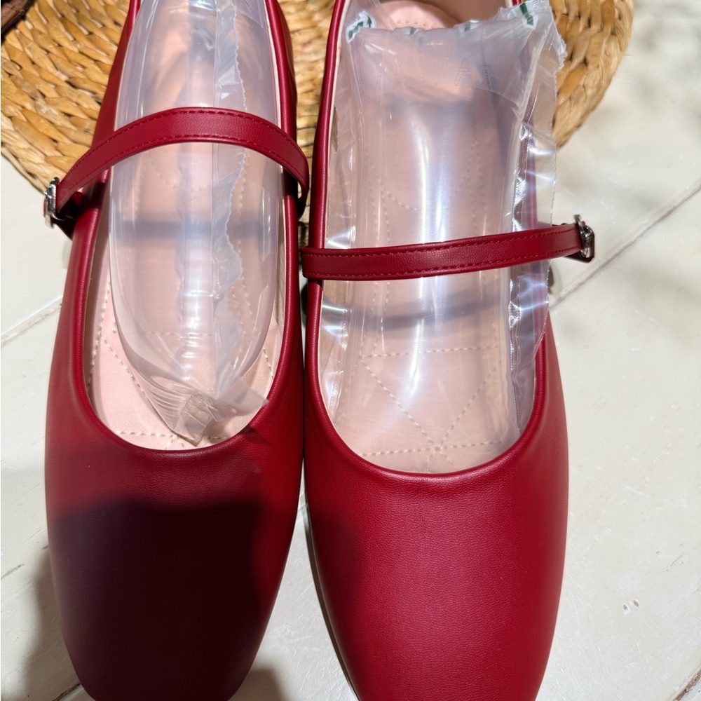Chic Red Mary Jane Flats